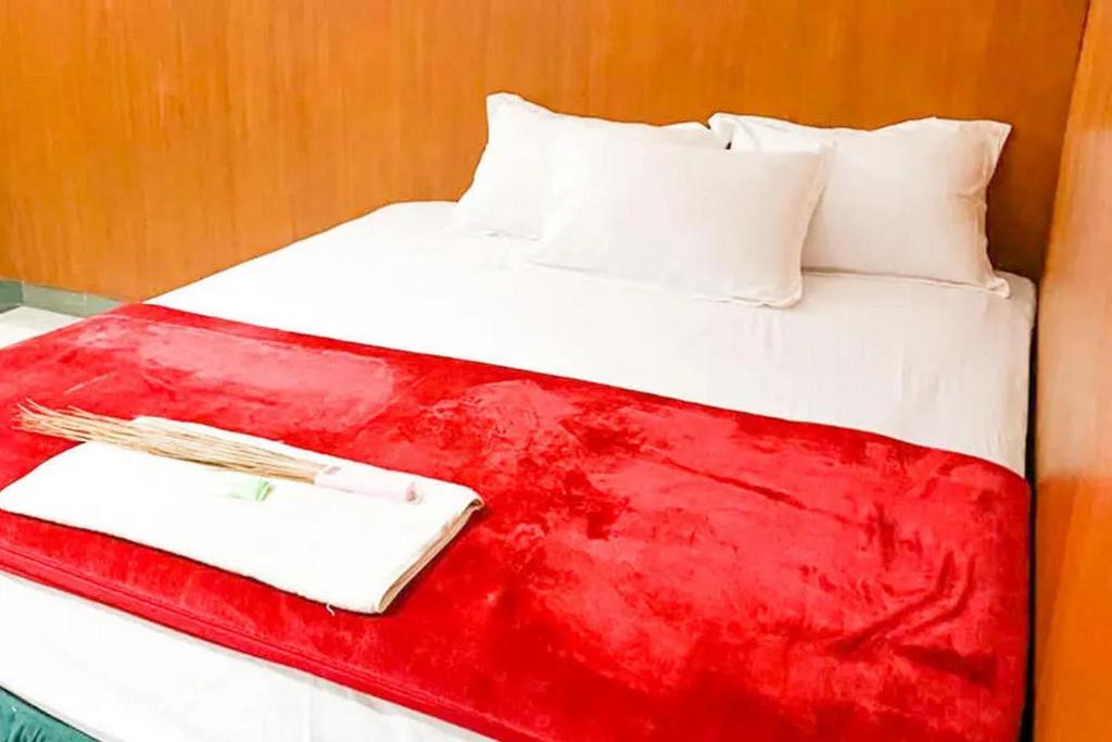 Surabaya House | Hotel Shabine Rungkut Mitra RedDoorz