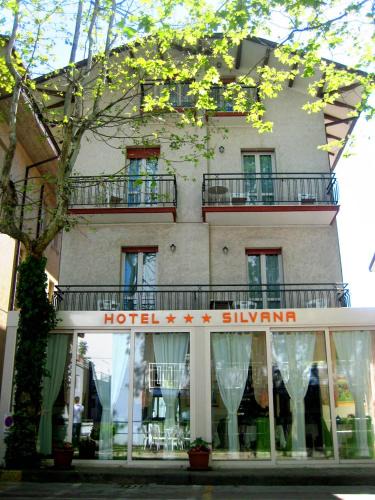 Cattolica Hotel | HOTEL SILVANA