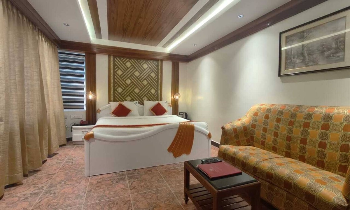 Ooty Hotel | Hotel Silver Oak