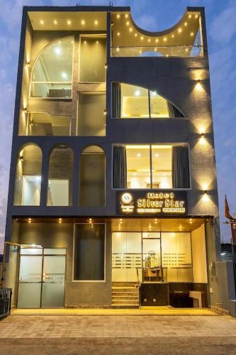 Greater Noida Hotel | Hotel Silver Star