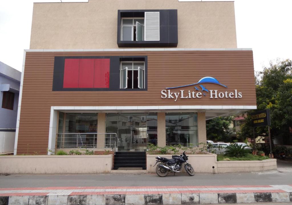 Peelamedu Hotel | Hotel Sky Lite