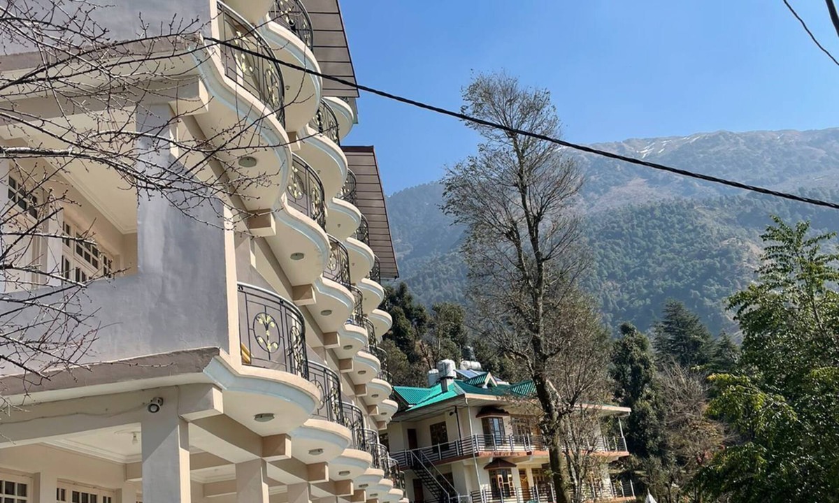 Bhagsu Nag Hotel | Hotel Sky pie