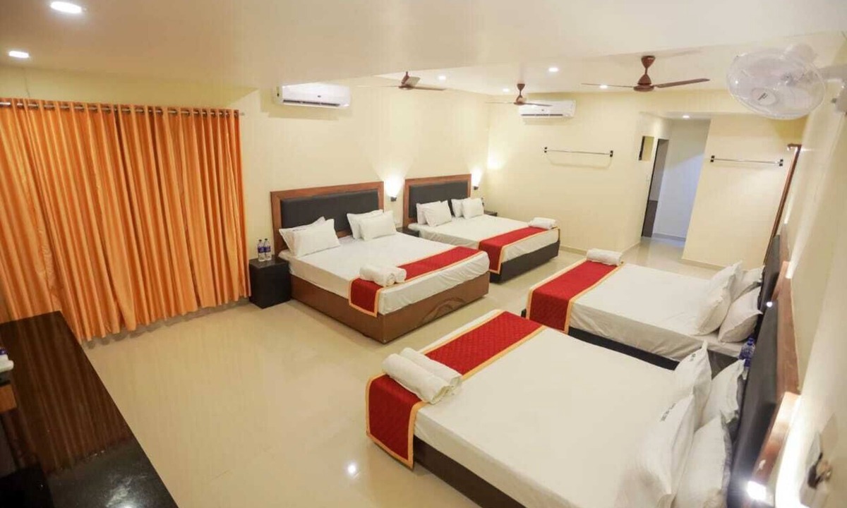 Kanyakumari Hotel | Hotel Sri Devi