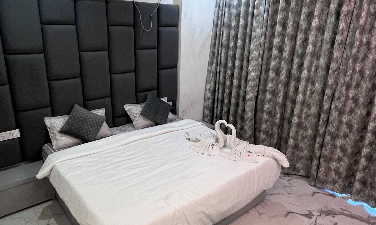 Orchha Hotel | Hotel Sunset Orchha