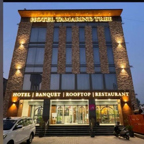 Kharar Hotel | Hotel Tamarind Tree