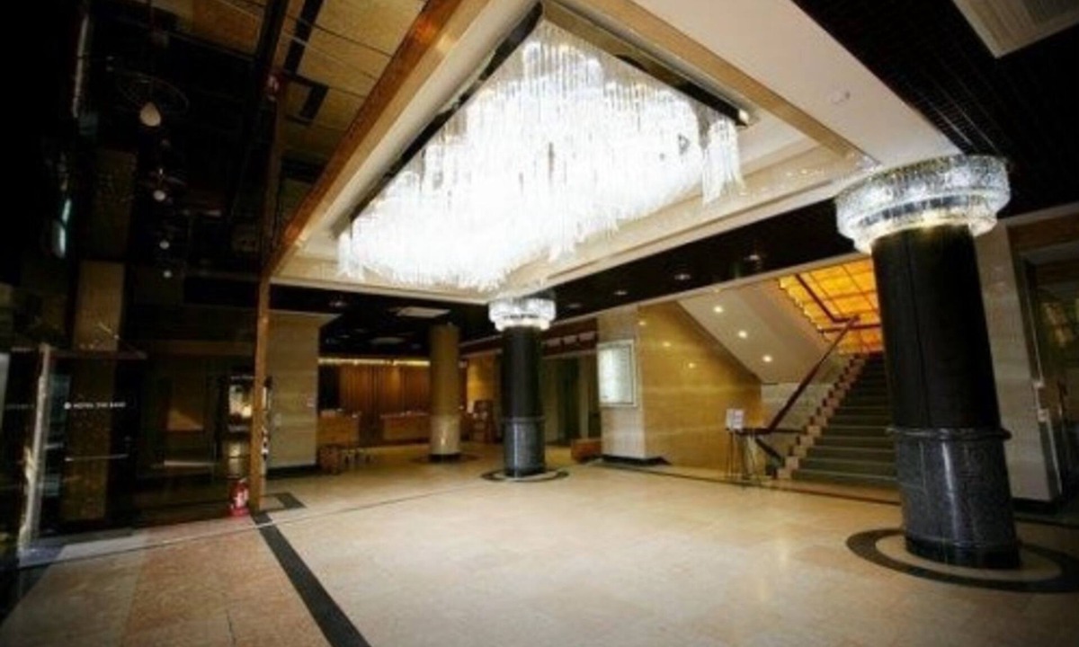 Chungju Hotel | Hotel The Base