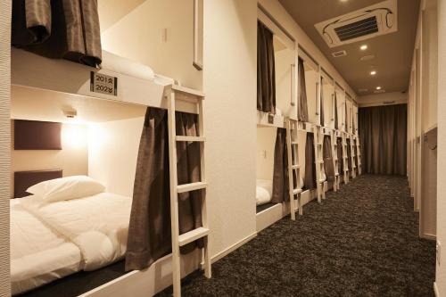Nishi Hostel | HOTEL THE ROCK