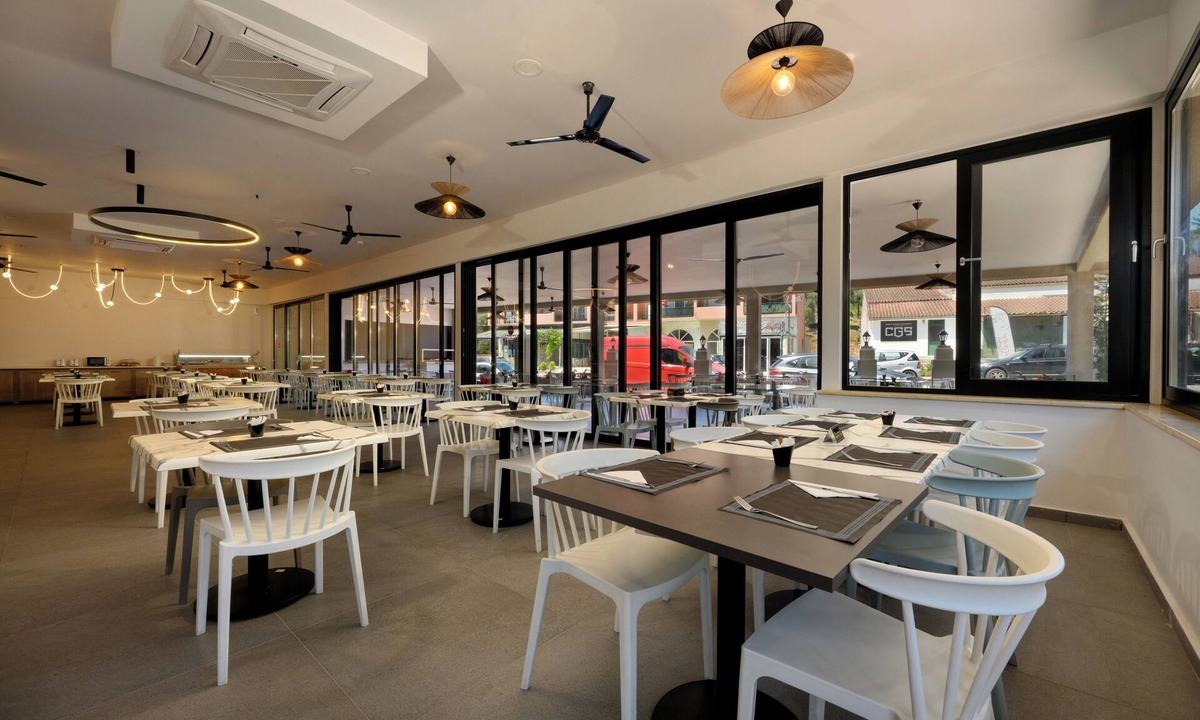 Dassia Hotel | Hotel Tina