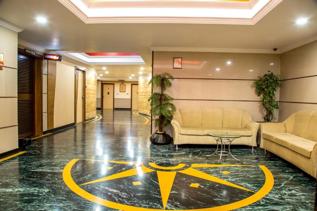 Thane West Hotel | Hotel Tip Top Plaza