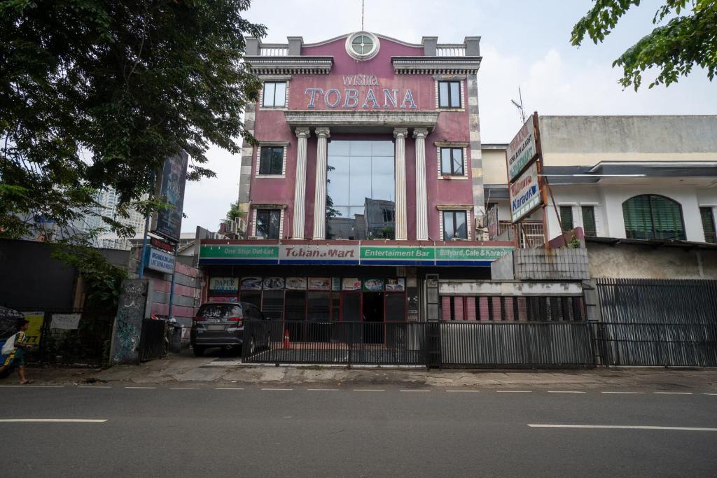 Kebayoran Lama Hotel | Hotel Tobana Kebayoran House By ARBA