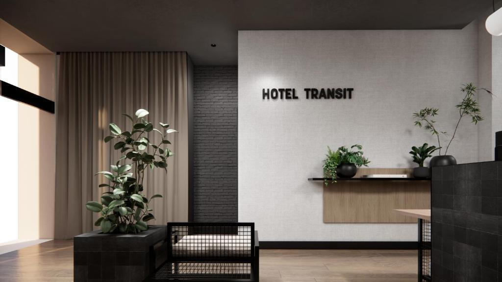 Hostafrancs Hotel | Hotel Transit