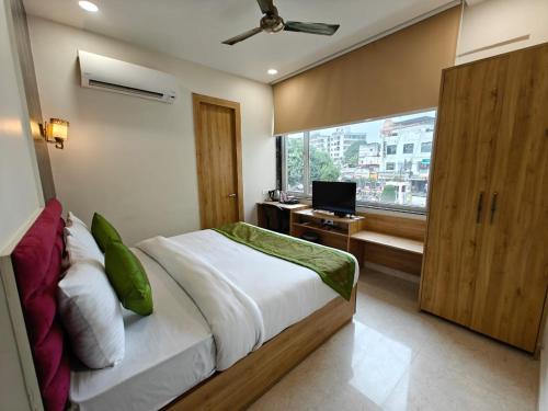 Varanasi Hotel | Hotel Utsav Grand