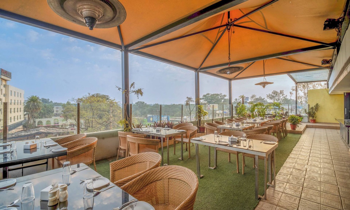 Guna Hotel | Hotel Varun