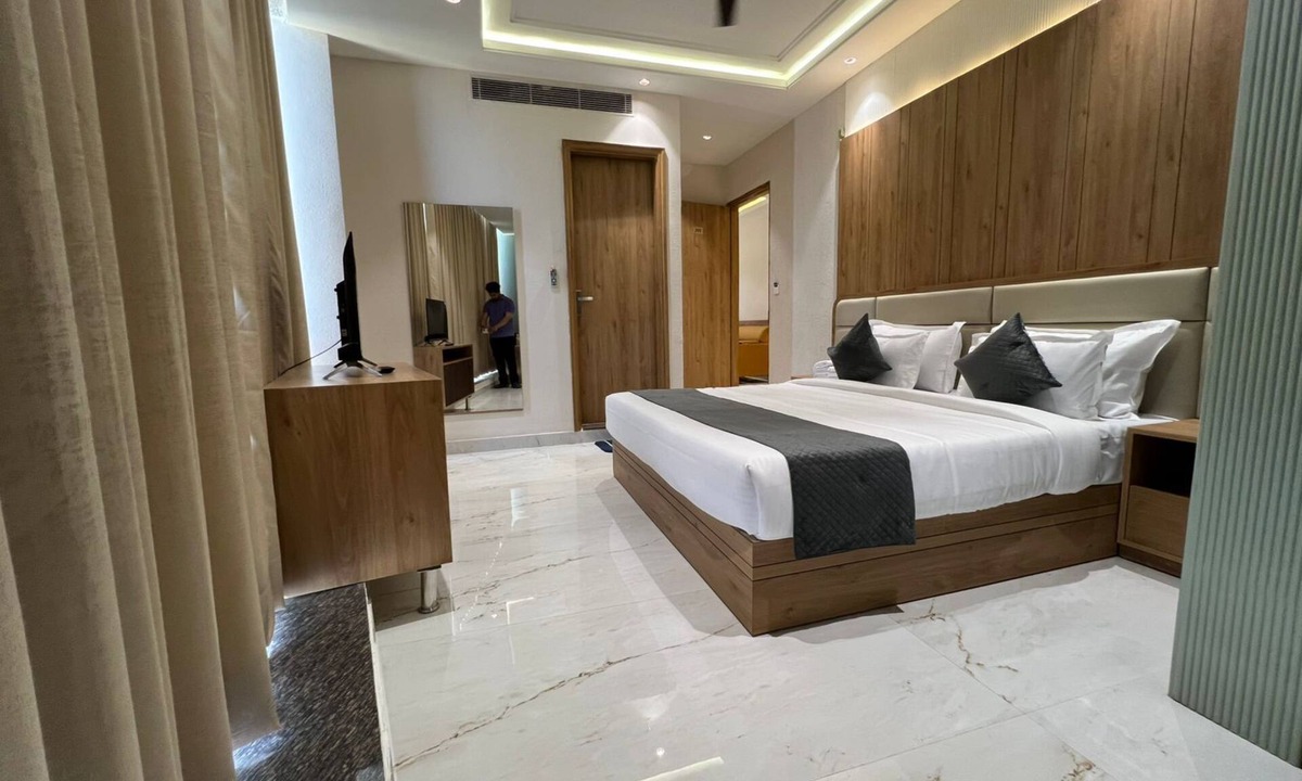 Alwar Hotel | Hotel Vevanta