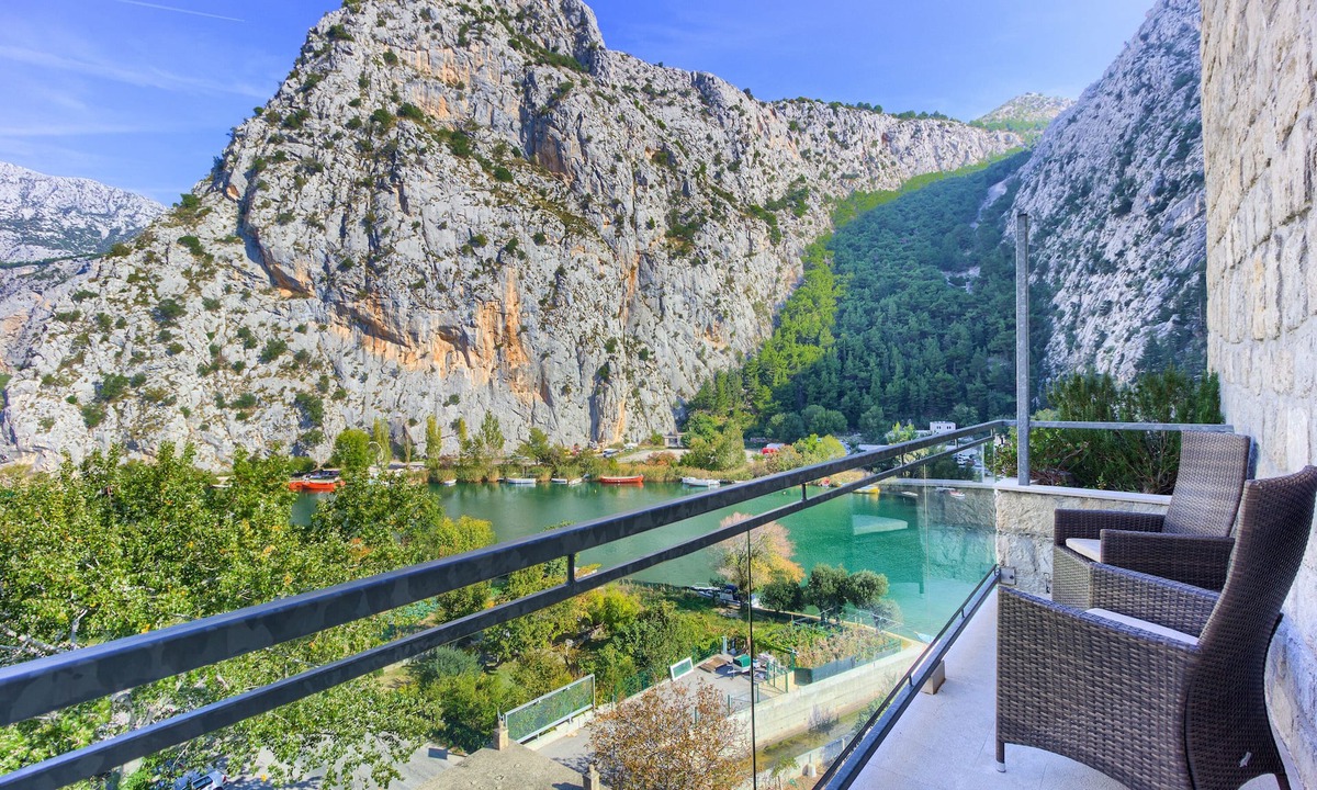 Omis Hotel | Hotel Villa Dvor