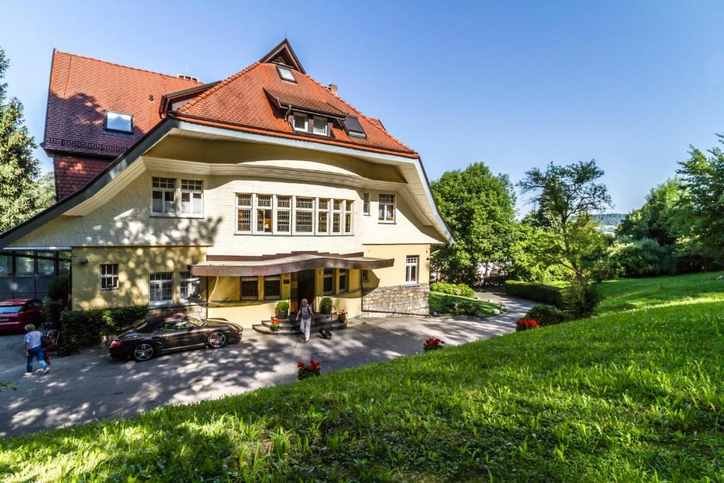 Loerrach Hotel | Hotel Villa Elben Lörrach bei Basel
