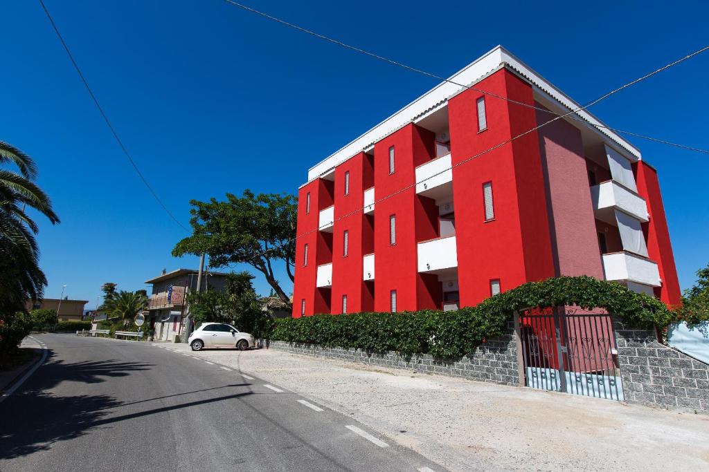 Marina di Davoli Hotel | Hotel Villa Susy