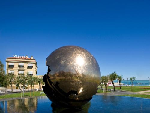 Pesaro Hotel | Hotel Vittoria