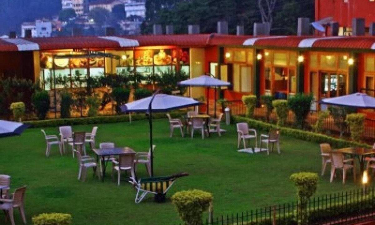 Coonoor Hotel | Hotel Vivek