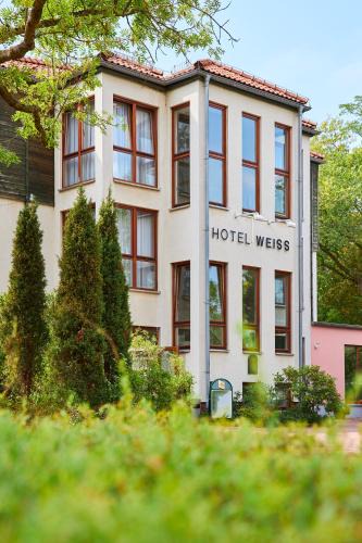 Angermuende Hotel | Hotel Weiss