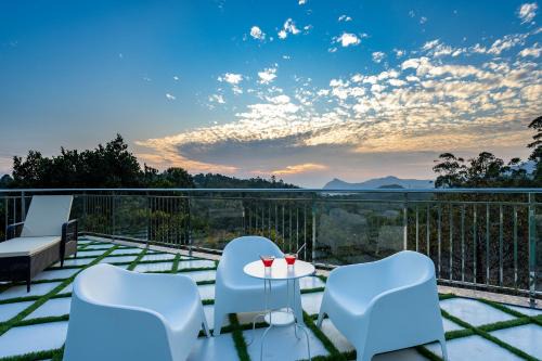 Anachal Resort | HOTEL WHITE HOUSE, Munnar