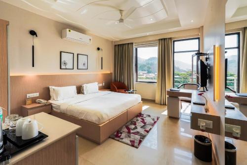 Rishikesh Hotel | Hotel Yog Vashishth