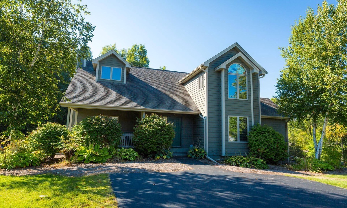 The Galena Territory House | House 602 - An Eagle Ridge Resort & Spa Rental with Full Resort Amenities and Owners Club Access!