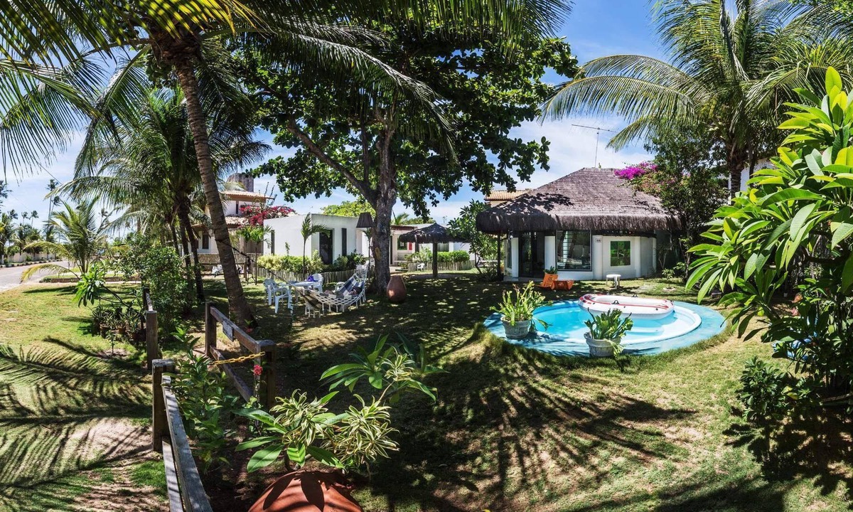 Itacimirim House | House Environment beach with pool, 4 suites and 150 meters from the beach