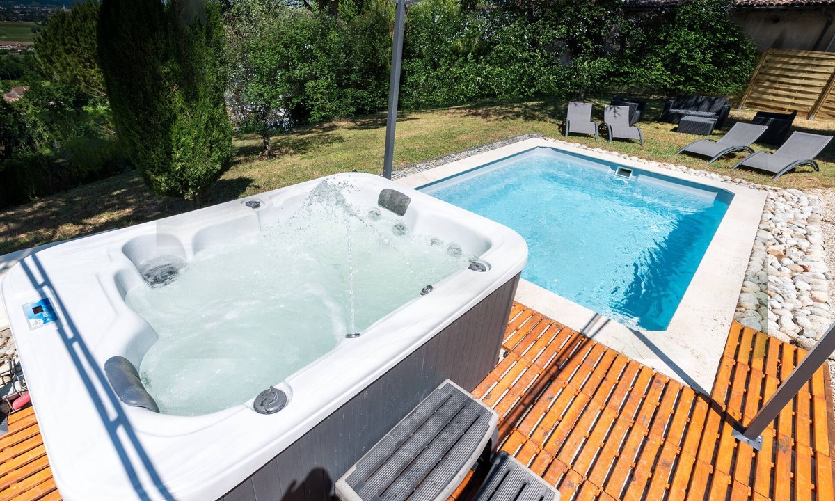 Monbazillac House | House Monbazillac, exceptional view with swimming pool 2 - 4 persons