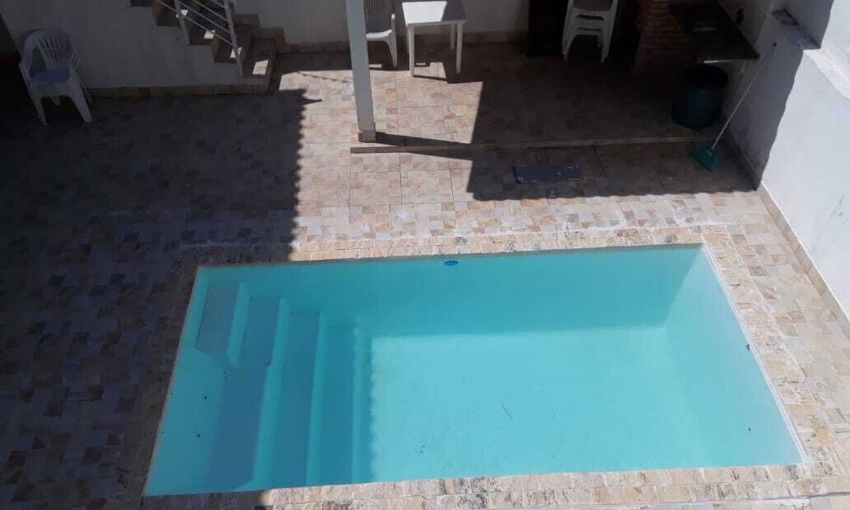 Jardim Virginia House | House near the beach, 7 bedrooms, pool.