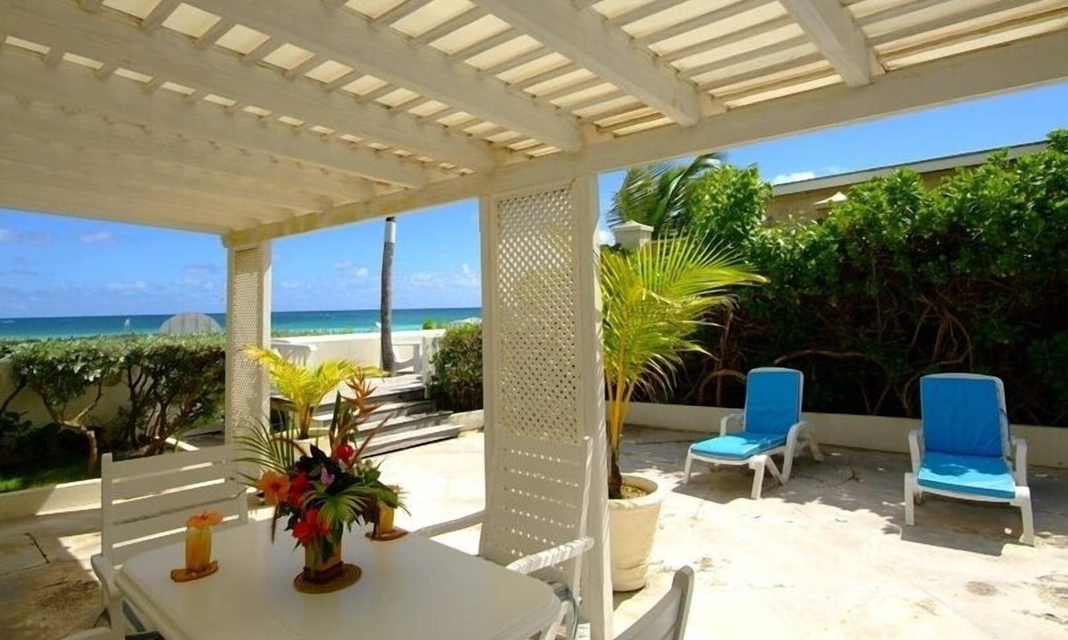 Inch Marlowe Apartment | House Seaside right on the White Sand Beach of Silver Sands