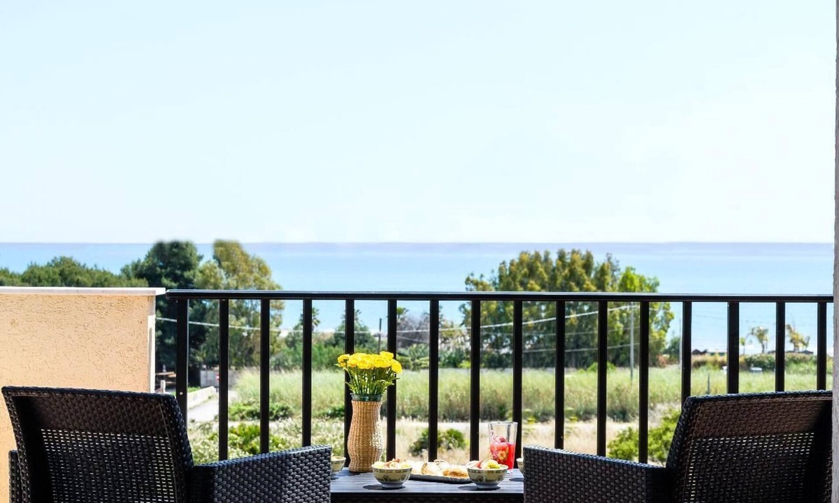 Sampieri Apartment | House The Casamici