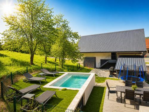 Vrbovsko House | House Veles