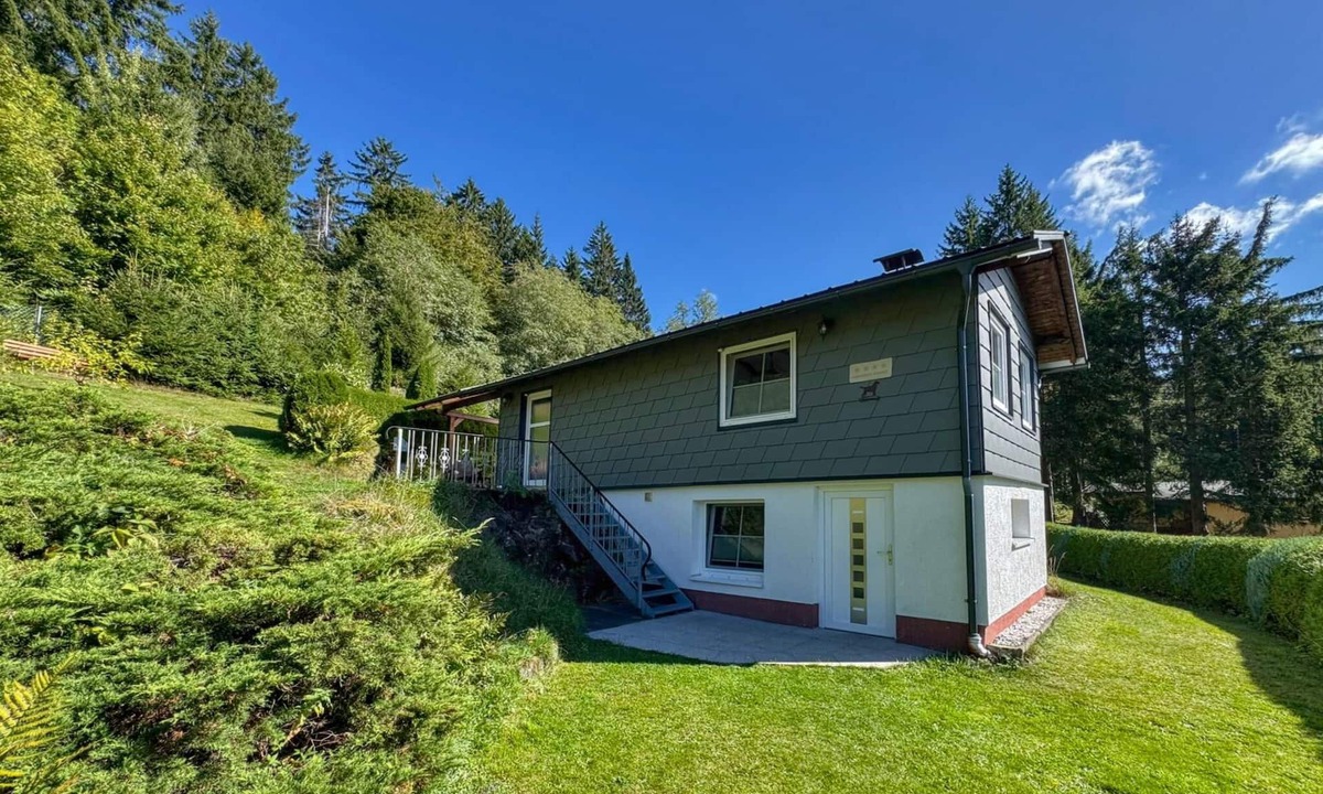 Steinbach-Hallenberg House | House with great view of the Thuringian Forest