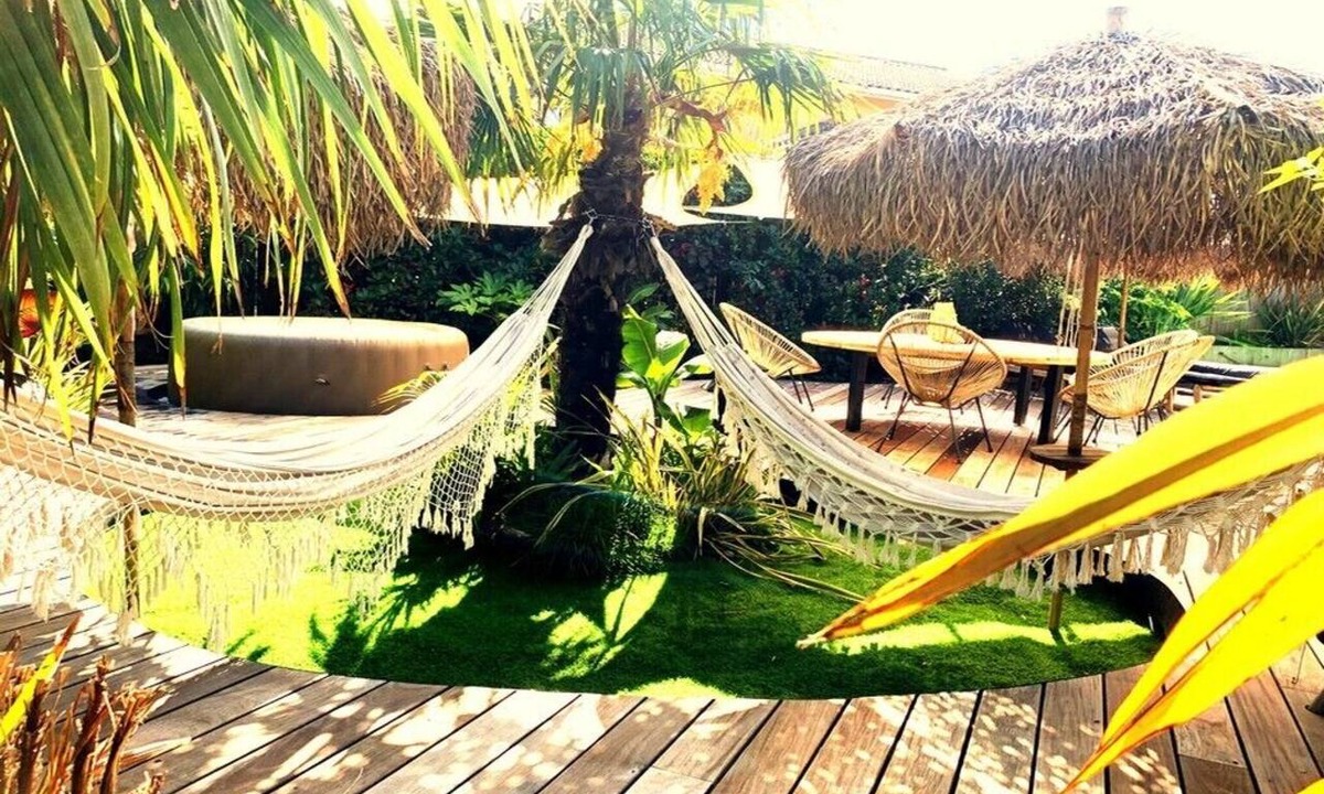 Messanges House | House with exotic cabin atmosphere, air-conditioned pool & spa