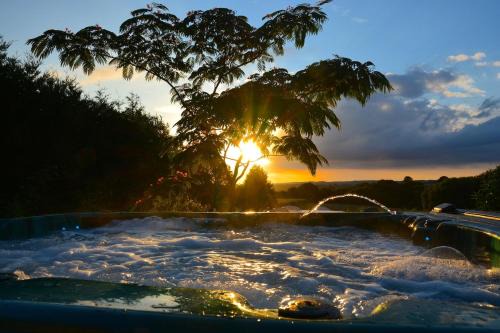 Langonnet Villa | House with Jacuzzi for 8 people & a wonderful view