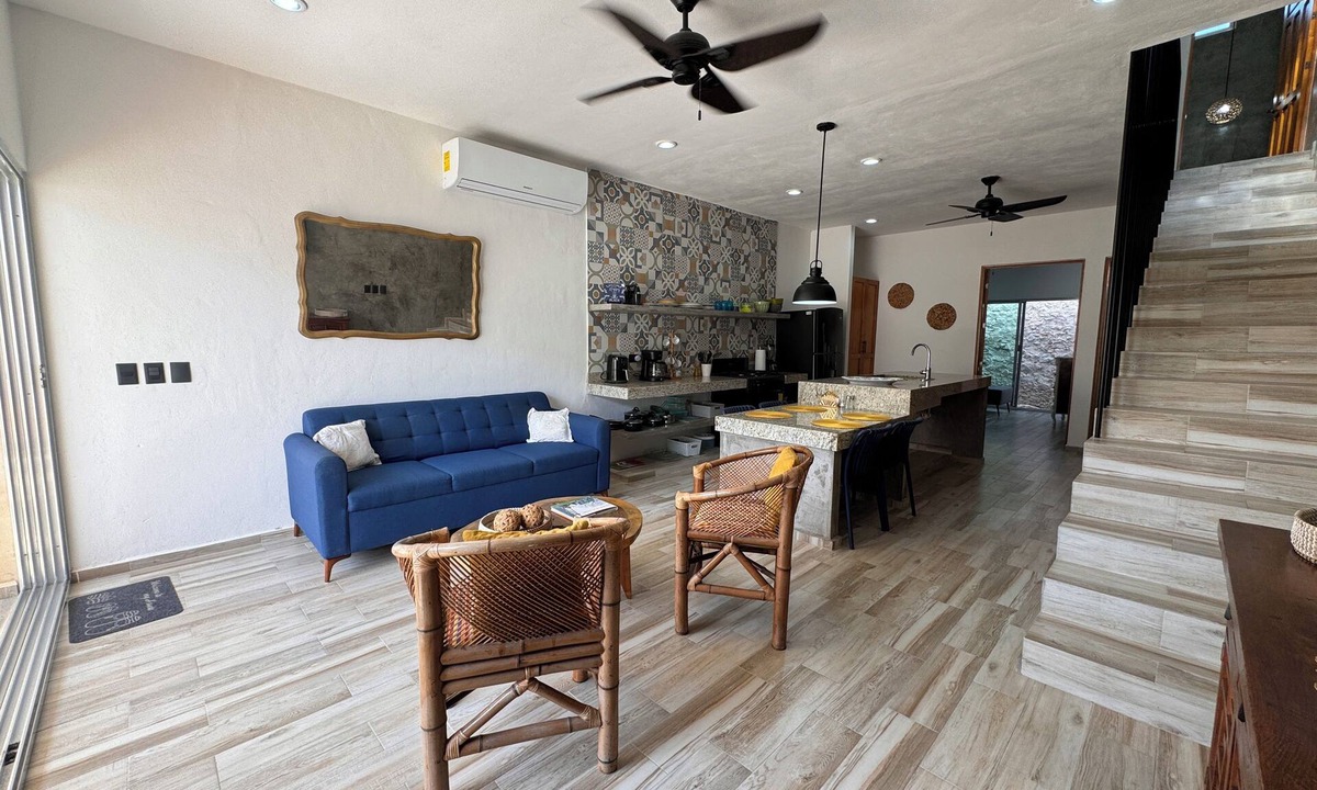 Merida House | HOUSE WITH OCEAN VIEW IN THE MALECON AREA OF PROGRESS