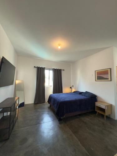 Monterrey House | House with pool, equipped ,10 minute walk to the FIFA zone