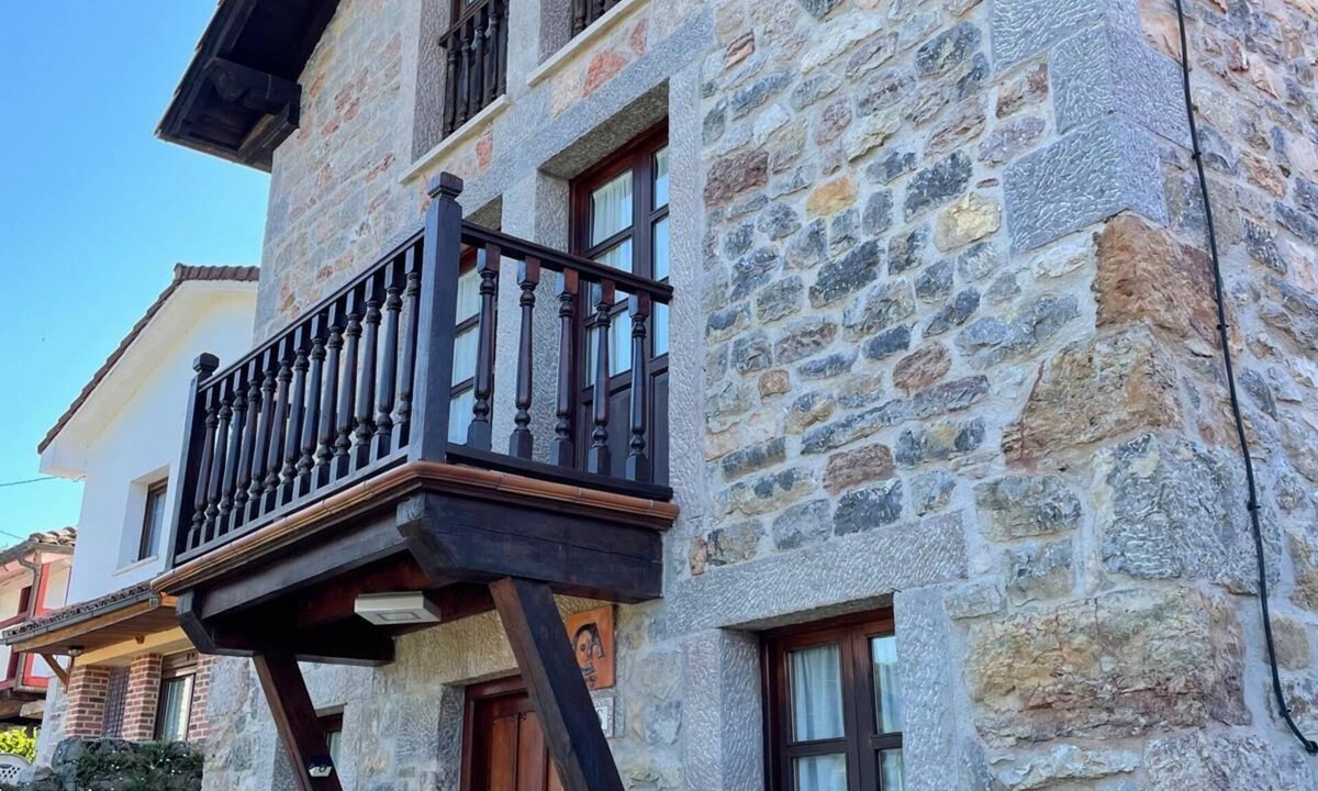 Narciandi House | House with views to Picos de Europa at 5' from Cangas de Onis