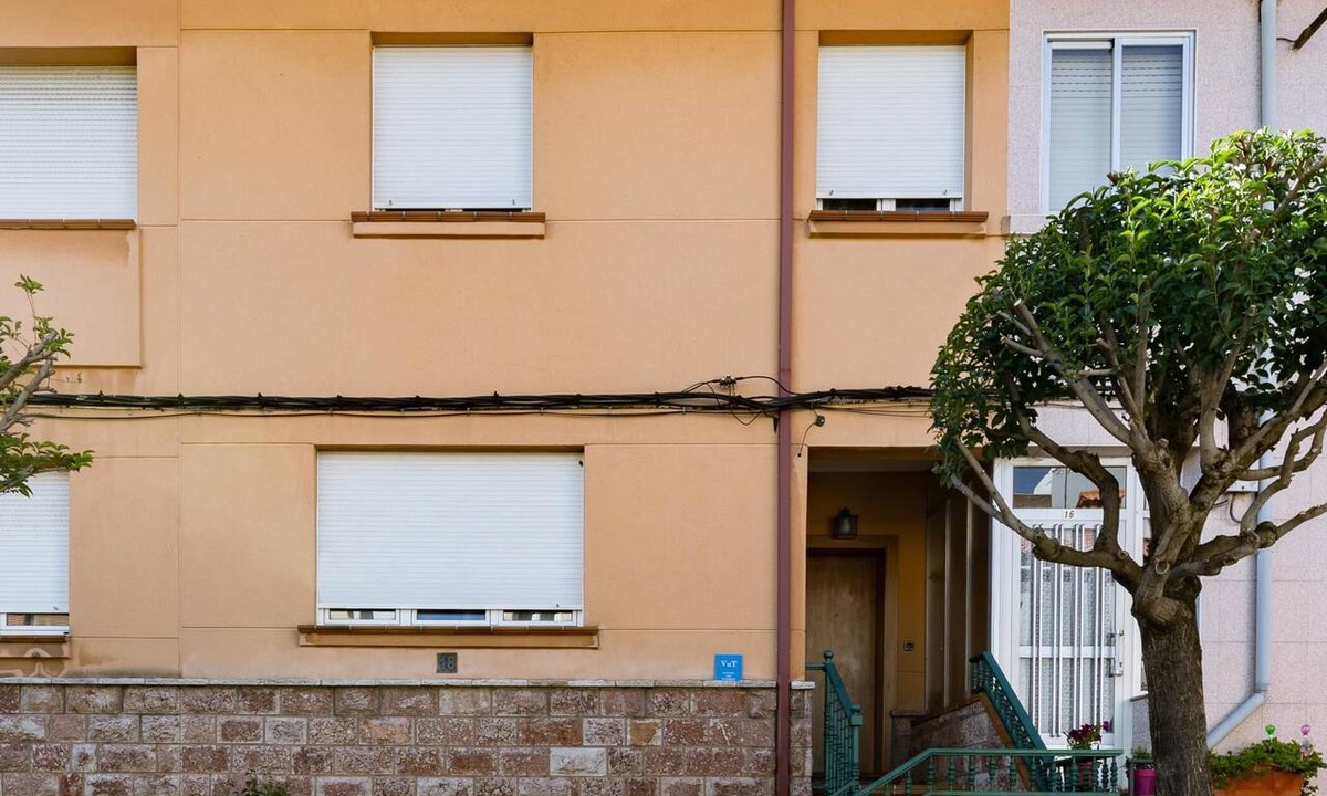 Leon Apartment | Housingleon - Main Square new brand terrace house