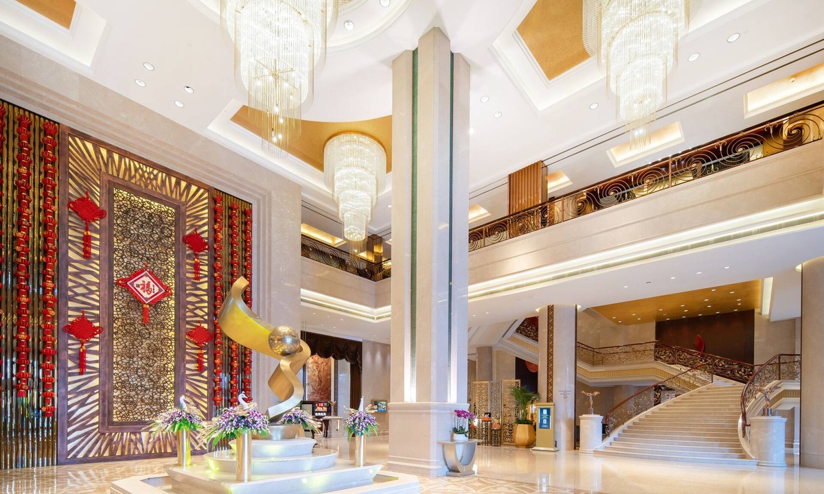 Chenggong Hotel | Howard Johnson Tropical Garden Plaza Kunming