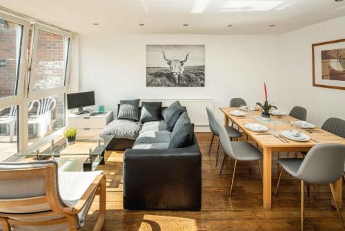 Hoxton House | Hoxton Rooms - Homestay