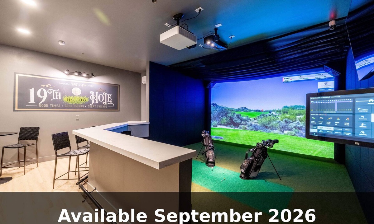 Paradise Valley Village House | HÓZHÓ on the Course: Tennis, Pickleball and Pool