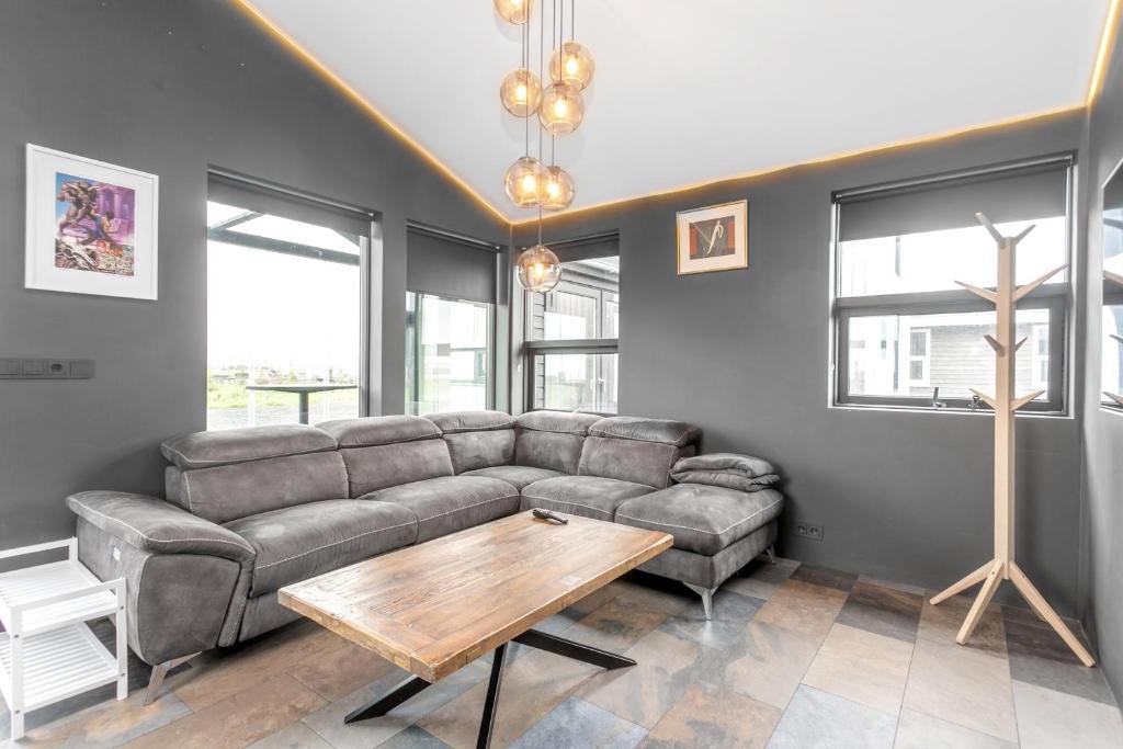 Selfoss Villa | Hrafnasel Guesthouse