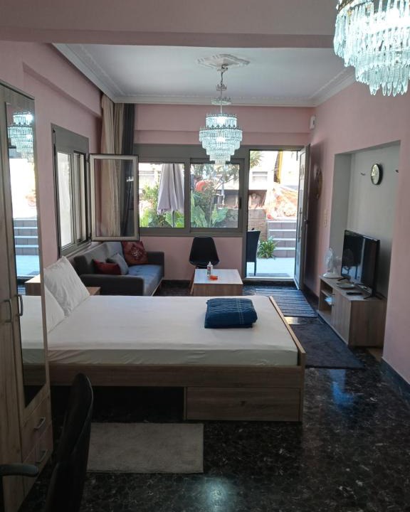 Nea Chora Apartment | HRYSANTHl