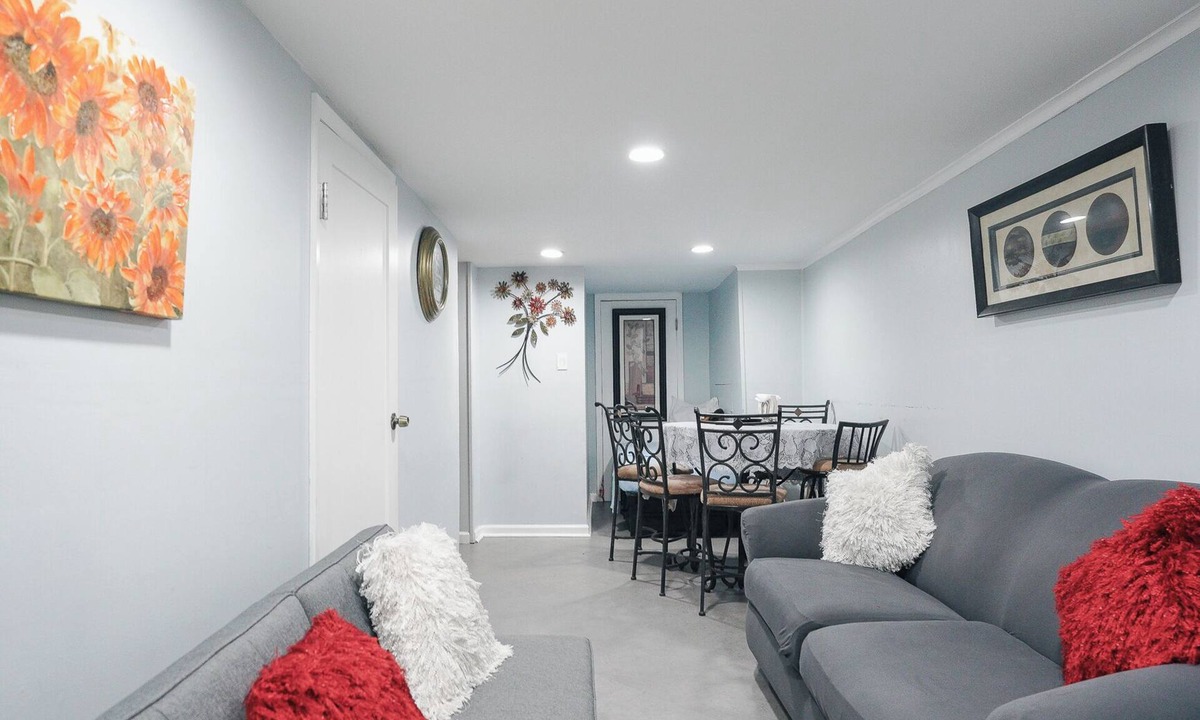 North Bergen Hotel | Hudson Hideaway - 3BD NYC Access