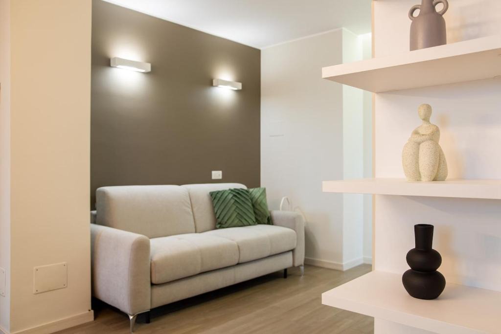 Rozzano Apartment | Humanitas&Forum - Leo Brothers - Lambro 93