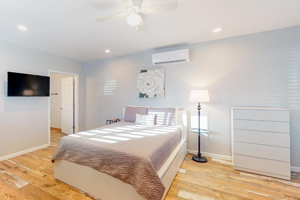 Flagstaff Apartment | Humphreys Home & Studio