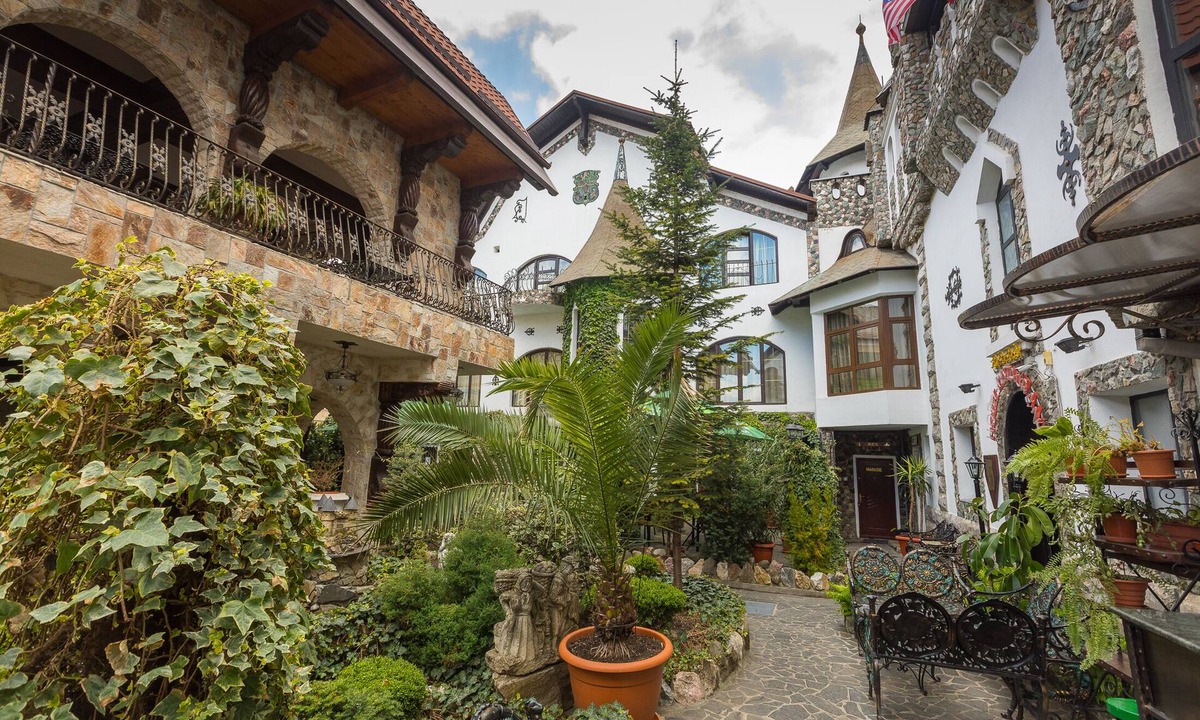 Turda Hotel | Hunter Prince Castle Hotel