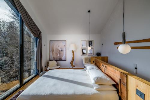 Valtellina Ski Chalet | Hunum